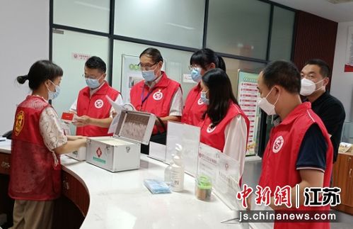 盐城文明巡访团深入公共文化场馆 以“挑刺”助推服务升级，助力文明创建
